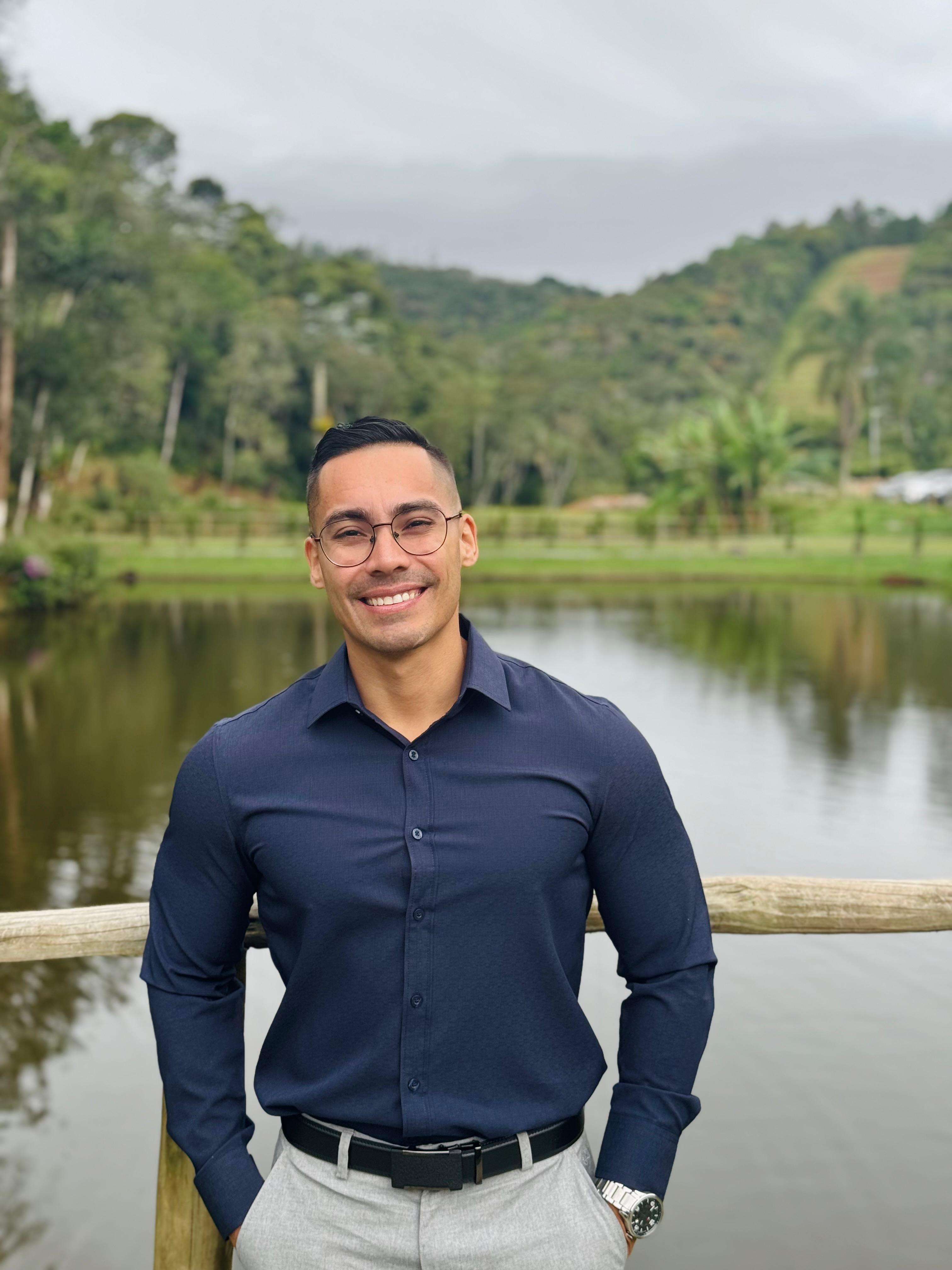 Victor Castro, profissional de tecnologia da KBLO